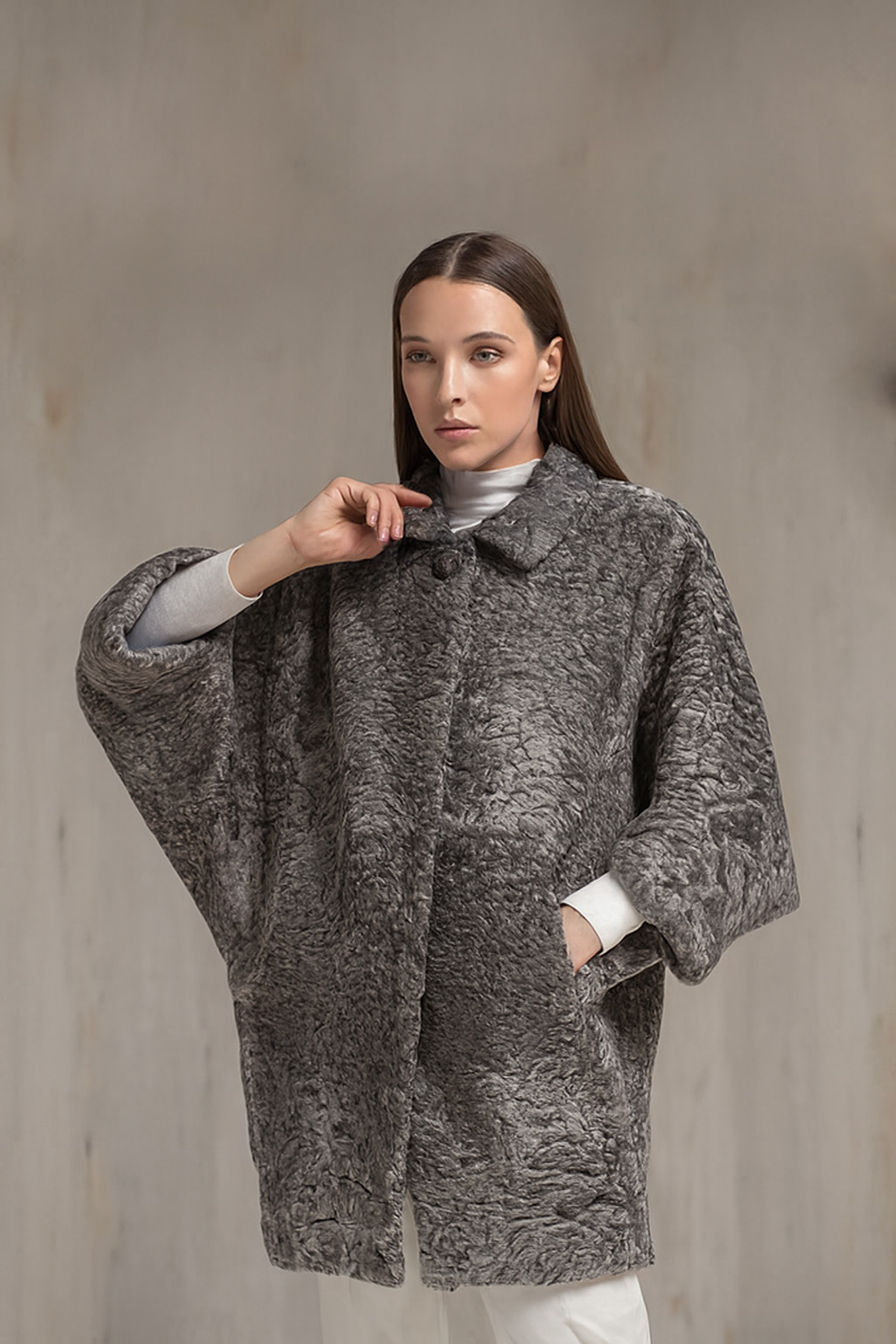 Жакет из каракуля кимоно